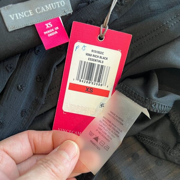 Vince Camuto Women's Clip-Dot Smocked-Cuff Top Xtra Small XS Rich Black - Picture 7 of 10